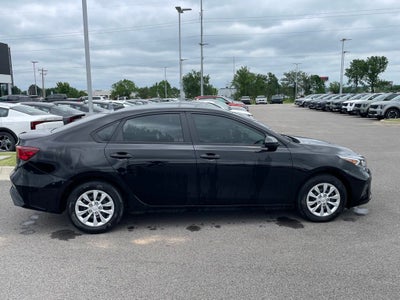 2023 Kia Forte LX ONE OWNER / CLEAN CARFAX