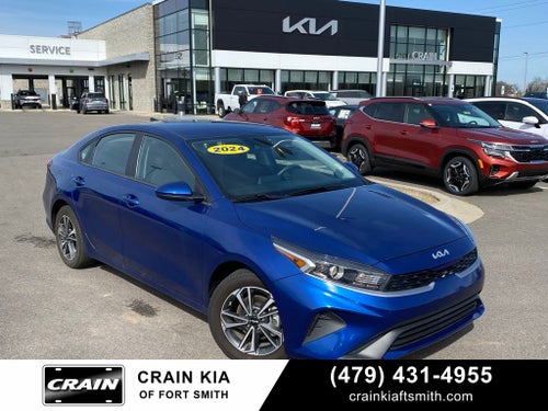 2024 Kia Forte LXS ONE OWNER / CLEAN CARFAX