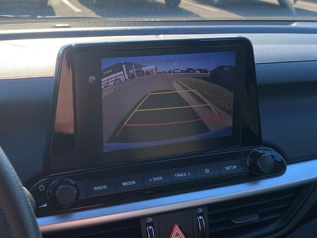 2024 Kia Forte LXS CPO / TECH PACKAGE