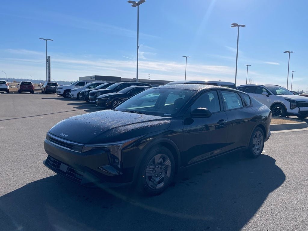 2026 Kia K4 LX