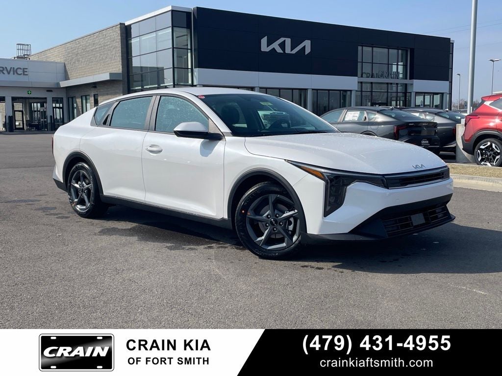 2026 Kia K4 LXS