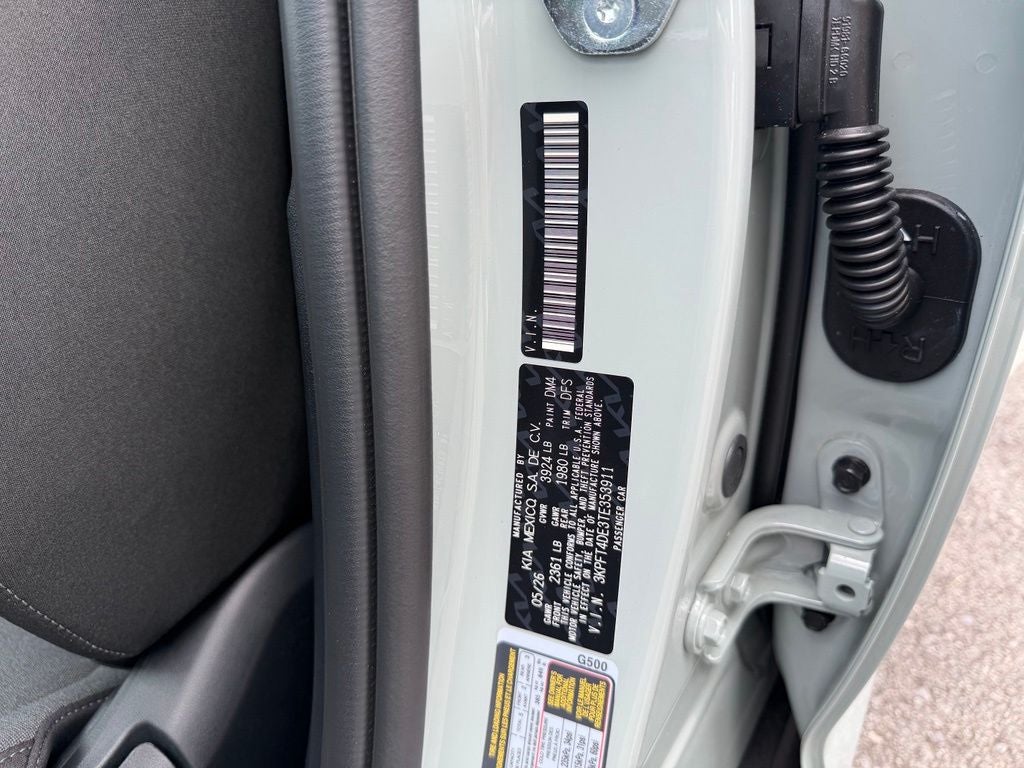 2026 Kia K4 LXS