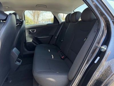2026 Kia K4 LX