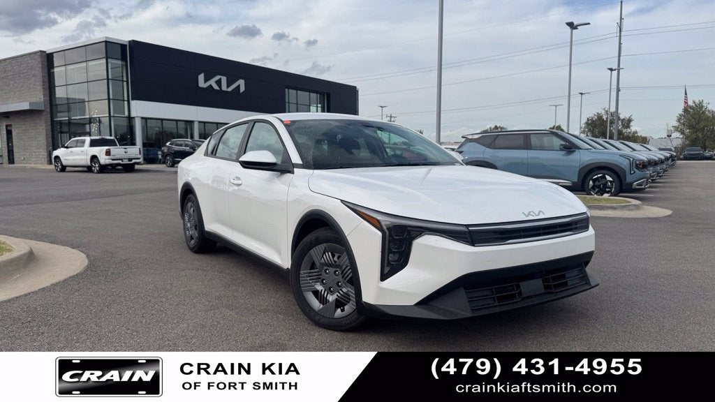 2027 Kia K4 LX