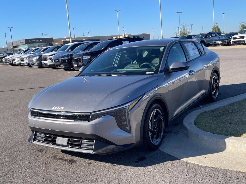 2026 Kia K4 EX