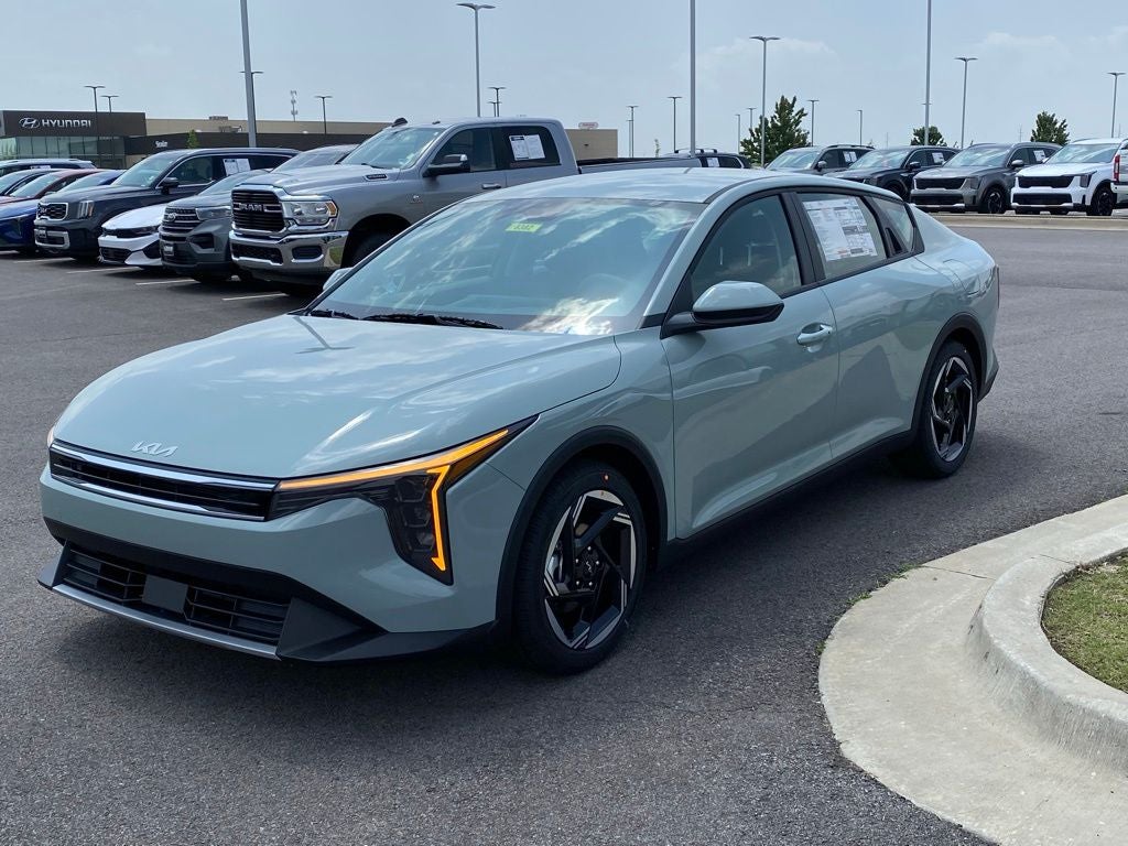 2026 Kia K4 EX