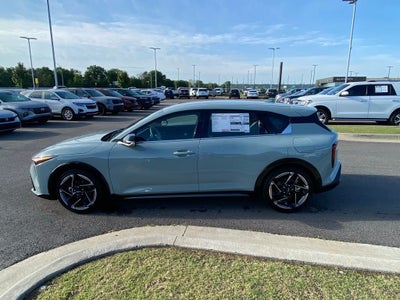 2026 Kia K4 GT-Line