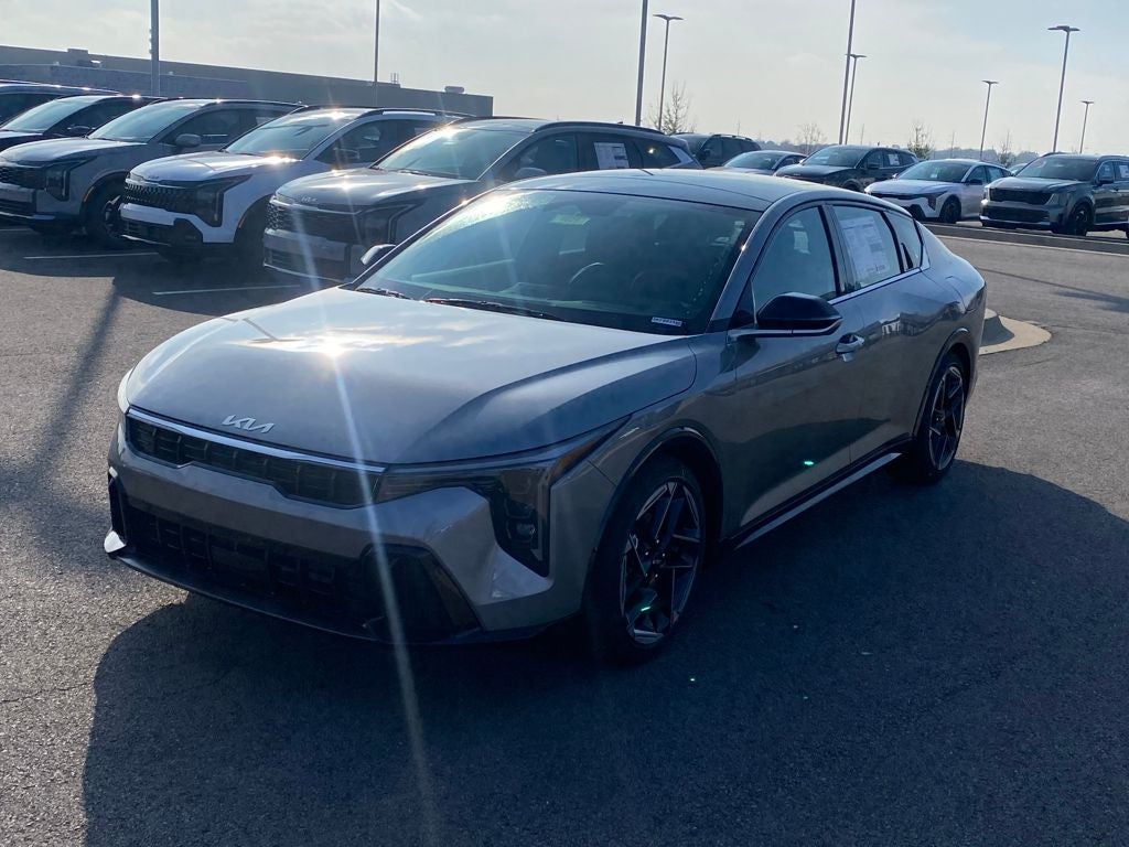 2025 Kia K4 GT-Line