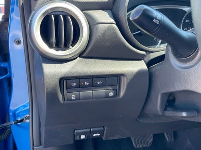 2024 Nissan Versa 1.6 S ONE OWNER / S PLUS PACKAGE