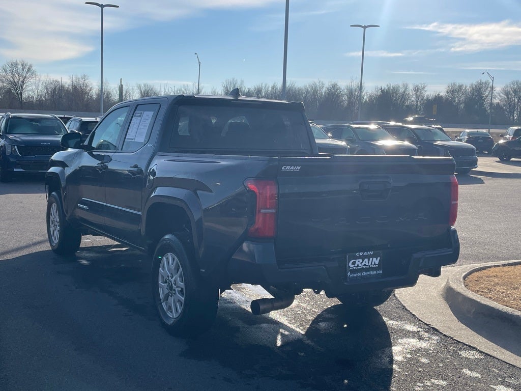 2024 Toyota Tacoma SR5 RWD / ONE OWNER / CLEAN CARFAX