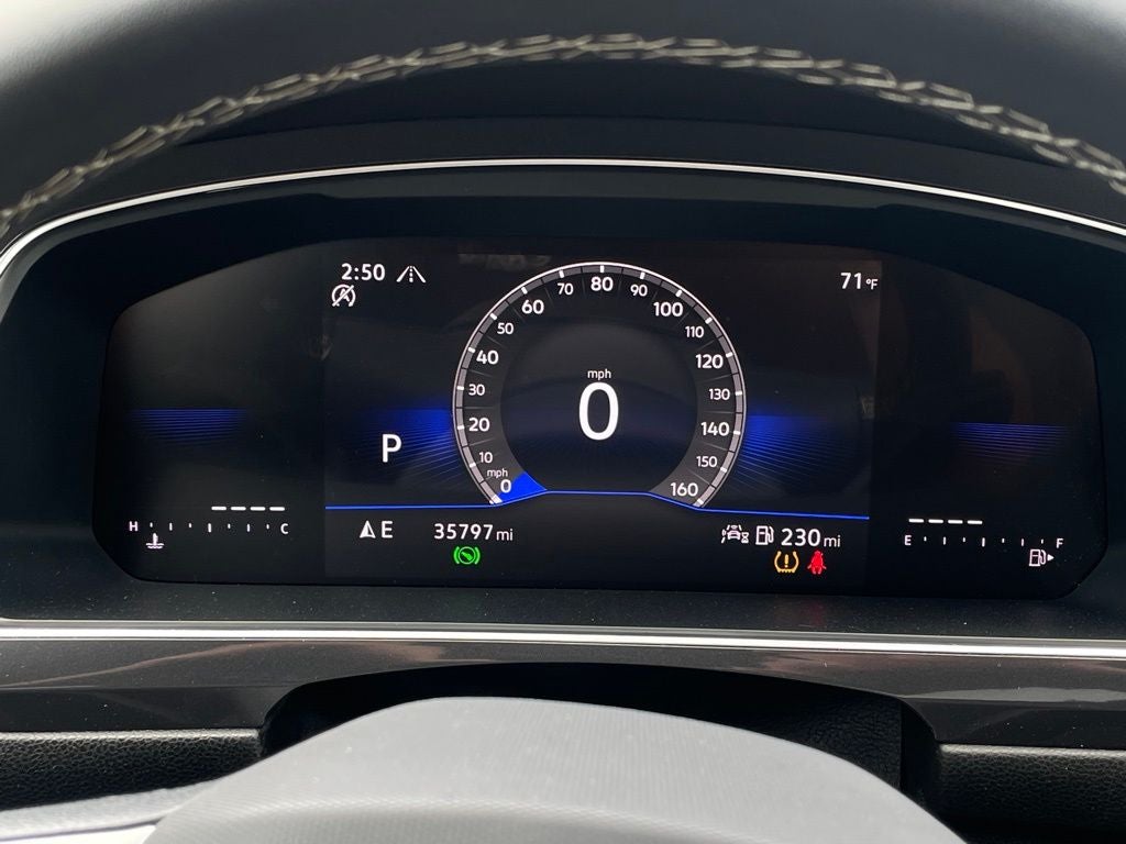 2024 Volkswagen Tiguan 2.0T SE AWD / HEATED SEATS