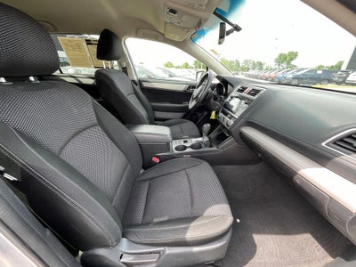 2017 Subaru Outback 2.5i Premium AWD /