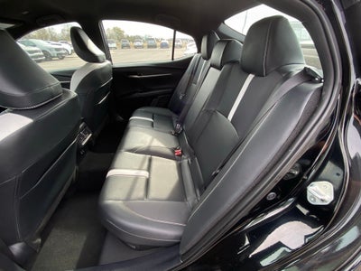 2025 Toyota Camry SE LEATHER / POWER SEAT