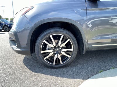 2021 Honda Pilot Touring 7 Passenger / 3RD ROW