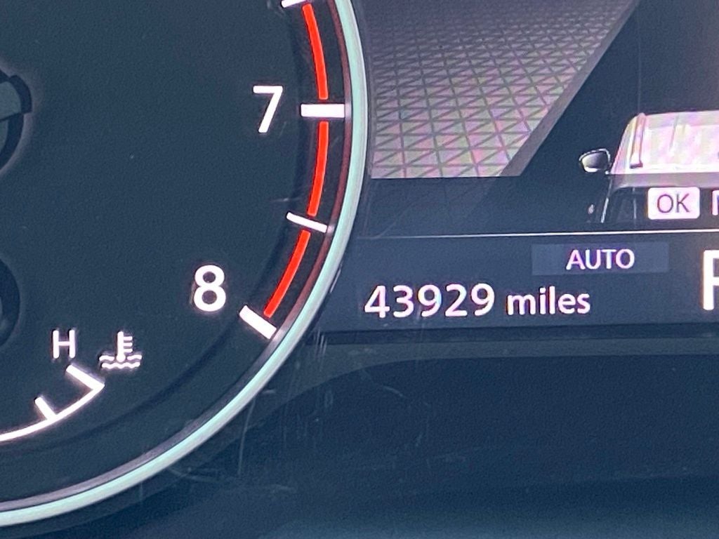 2024 Nissan Rogue SV MOONROOF / AWD / HEATED SEATS