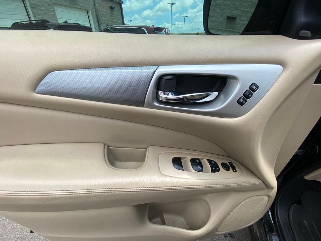 2018 Nissan Pathfinder SL MOONROOF / HEATED SEATS / NAV