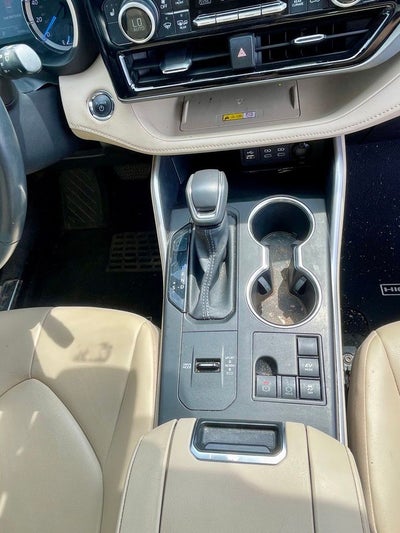 2023 Toyota Highlander Hybrid XLE