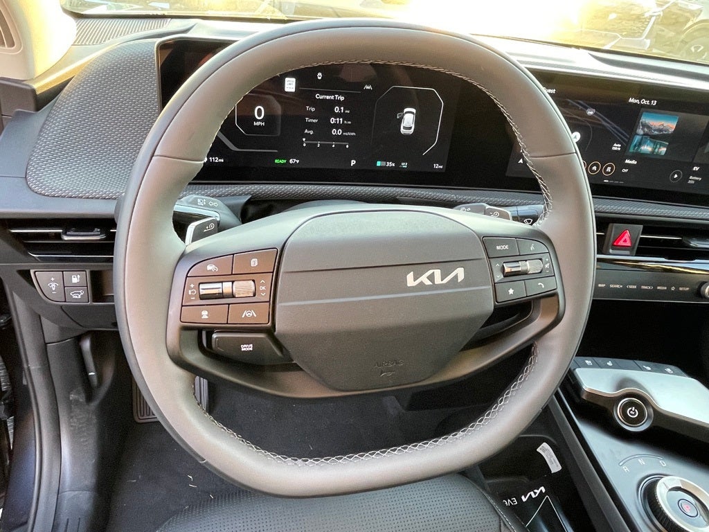 2025 Kia EV6 Wind
