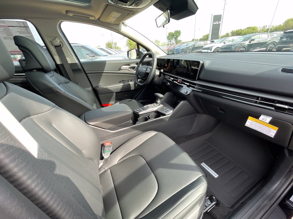 2027 Kia Sportage EX