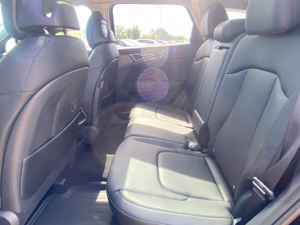2027 Kia Sportage EX