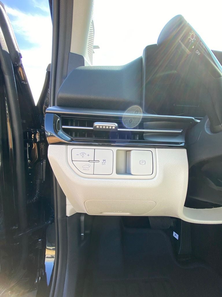 2027 Kia Sportage EX