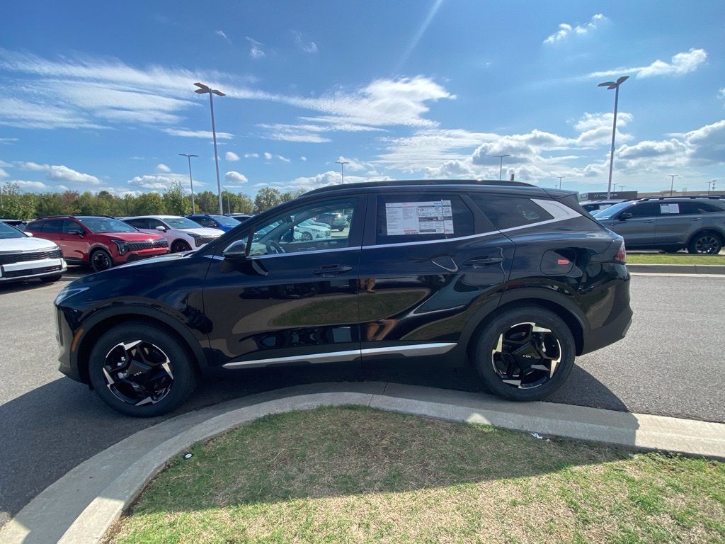 2027 Kia Sportage EX