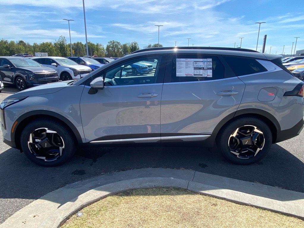 2027 Kia Sportage EX