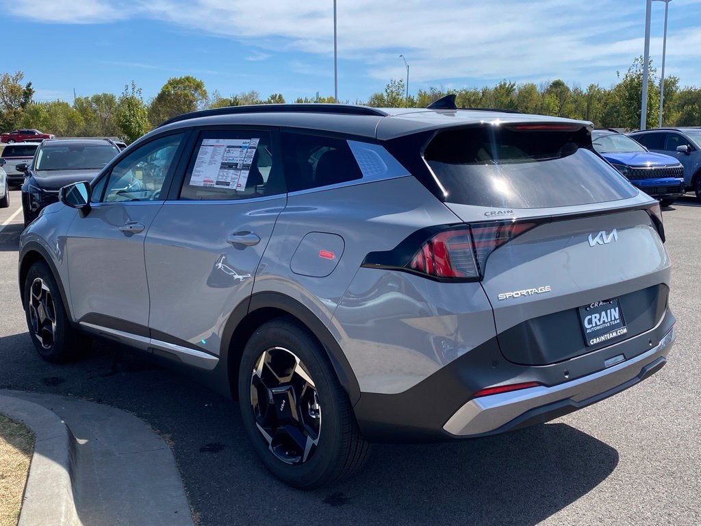 2027 Kia Sportage EX