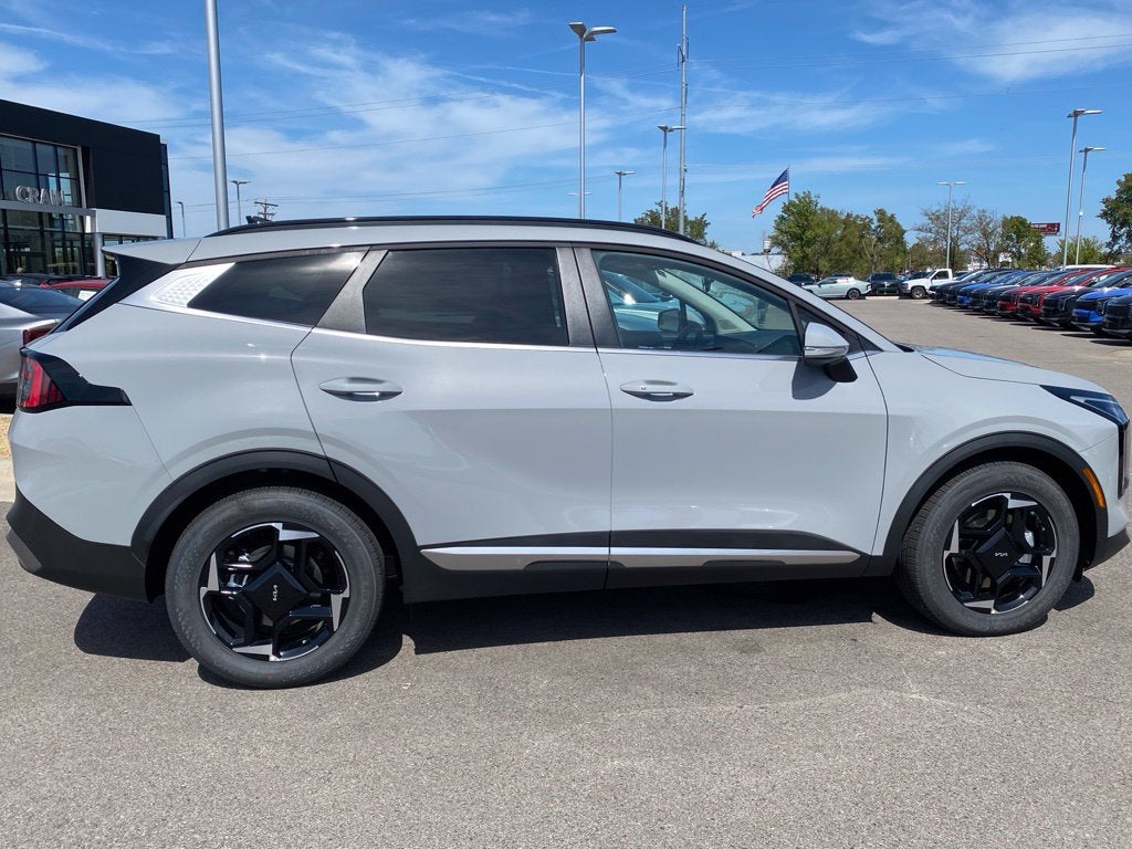 2027 Kia Sportage EX