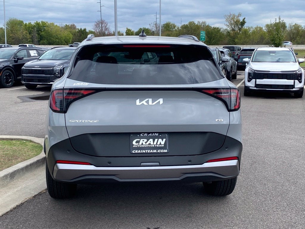 2027 Kia Sportage EX