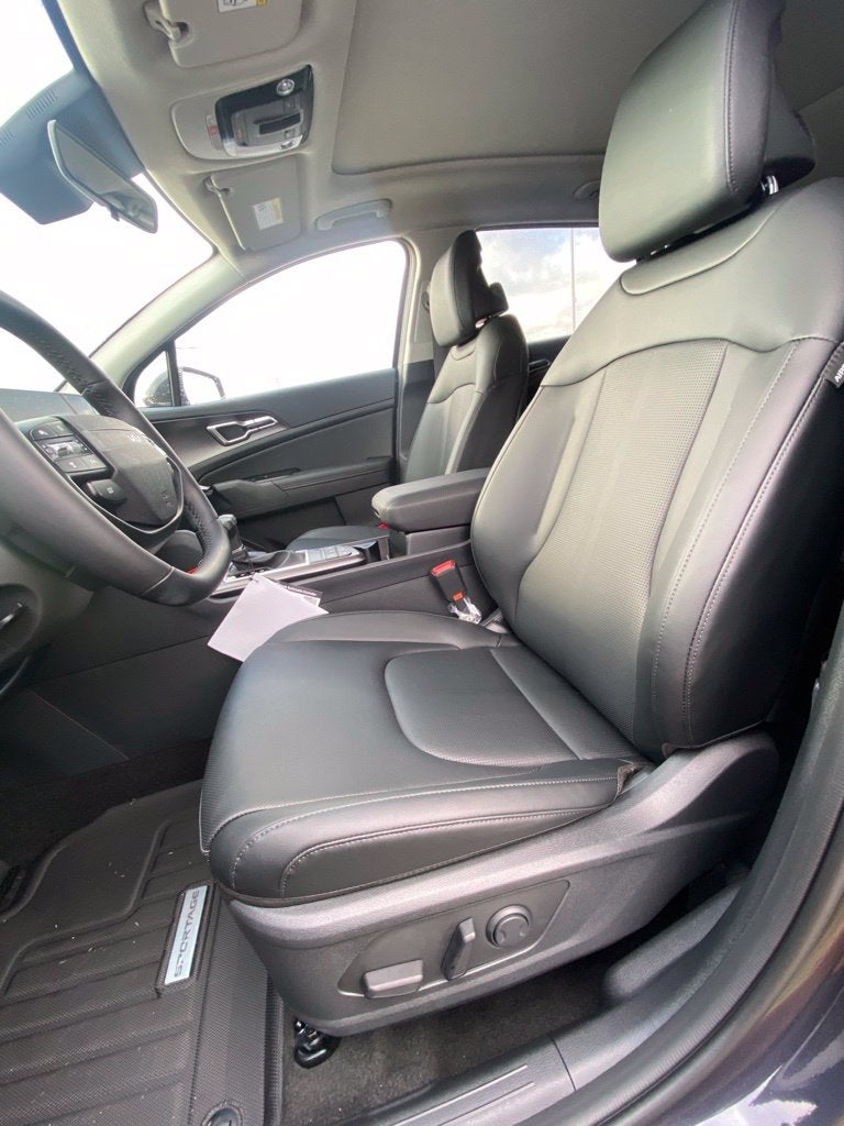 2027 Kia Sportage EX