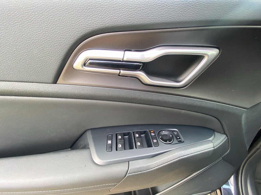 2027 Kia Sportage EX