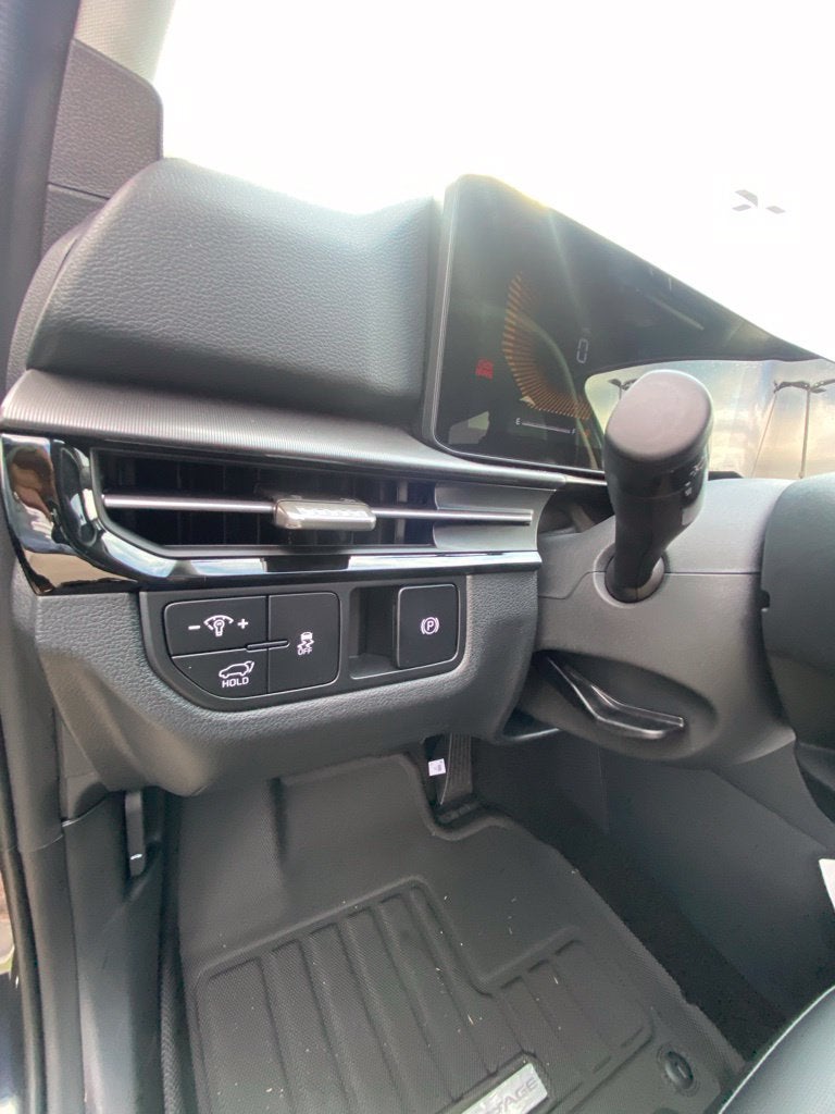 2027 Kia Sportage EX