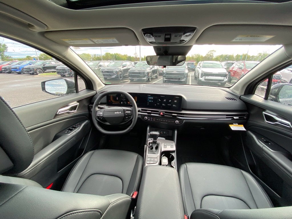 2027 Kia Sportage EX