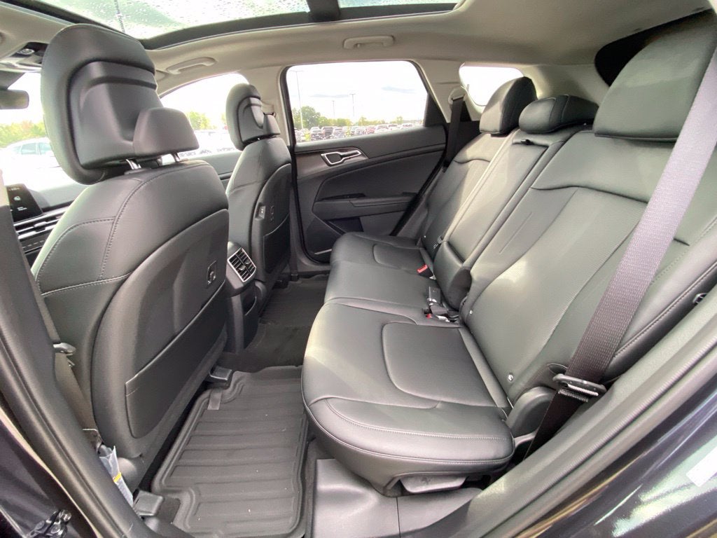 2027 Kia Sportage EX