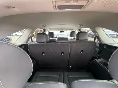 2024 Kia Sorento S AWD / LEATHER / NAV