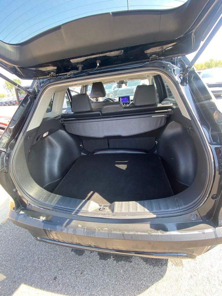 2024 Toyota Corolla Cross XLE POWER DRIVERS SEAT / HEATED SEATS