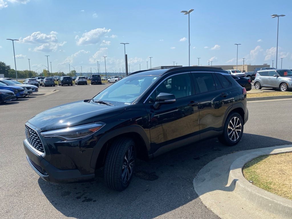 2024 Toyota Corolla Cross XLE POWER DRIVERS SEAT / HEATED SEATS