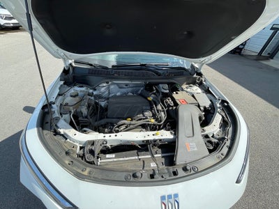 2024 Buick Envista Sport Touring ONE OWNER / MOONROOF / HEATED SEATS