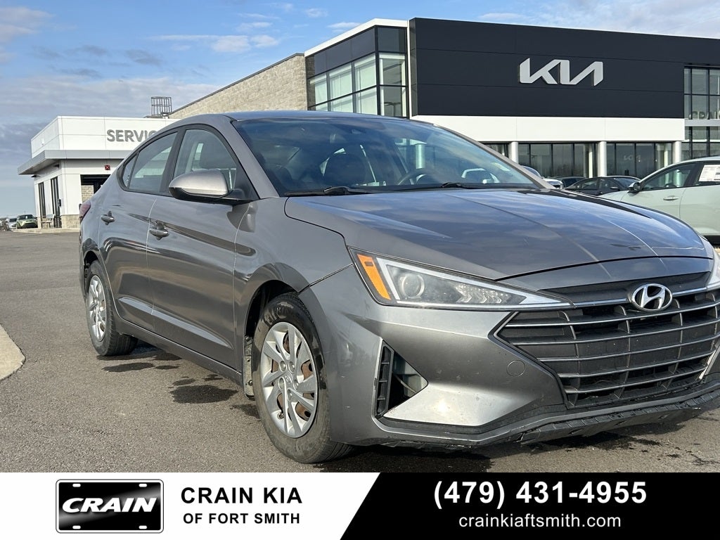 2020 Hyundai Elantra SE