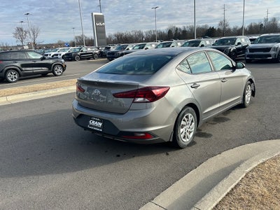 2020 Hyundai Elantra SE