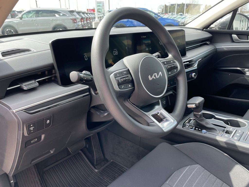 2026 Kia K5 LXS
