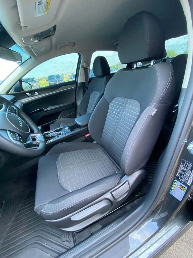 2026 Kia K5 LXS ONE OWNER / CLEAN CARFAX