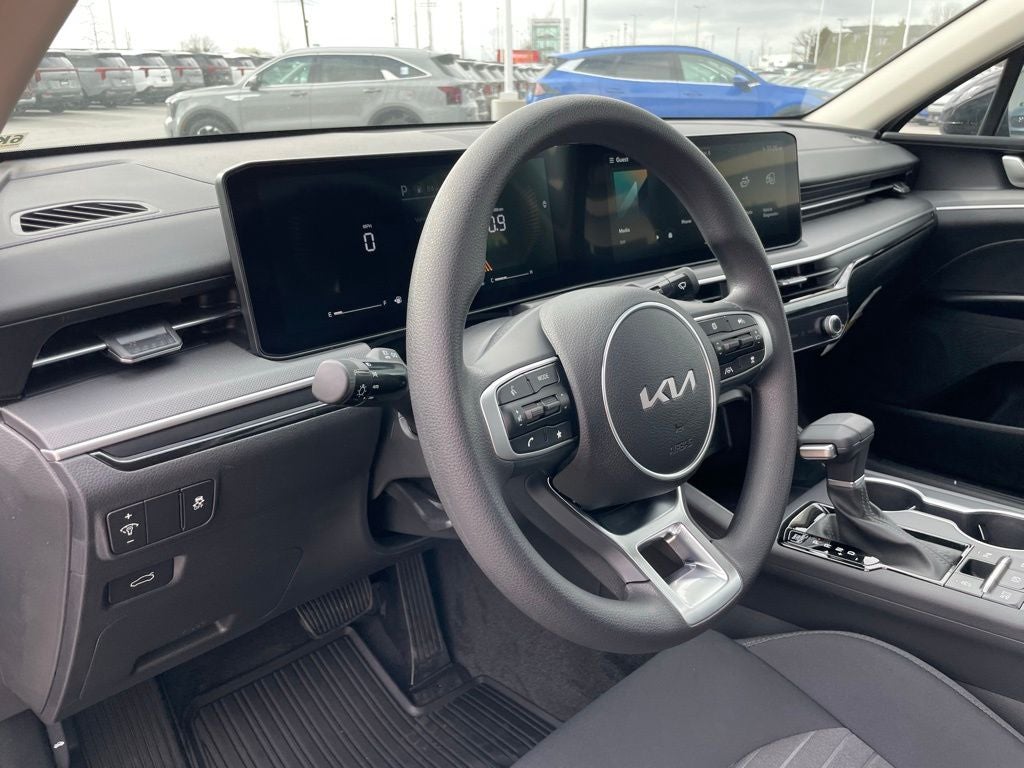 2026 Kia K5 LXS
