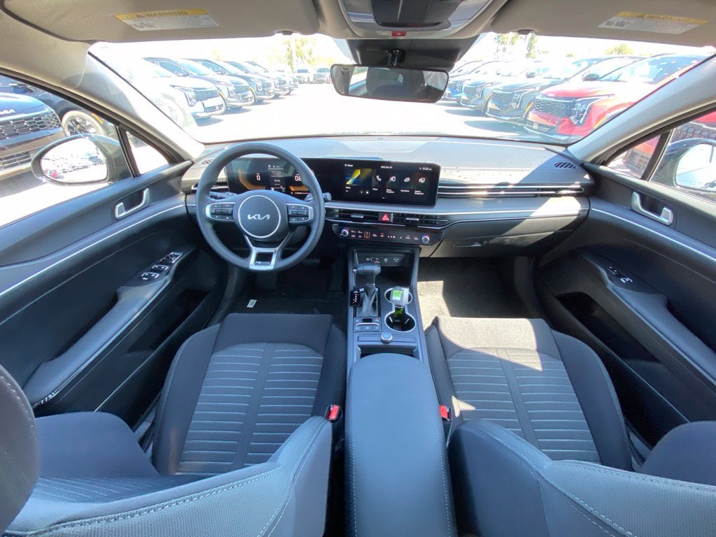 2026 Kia K5 LXS