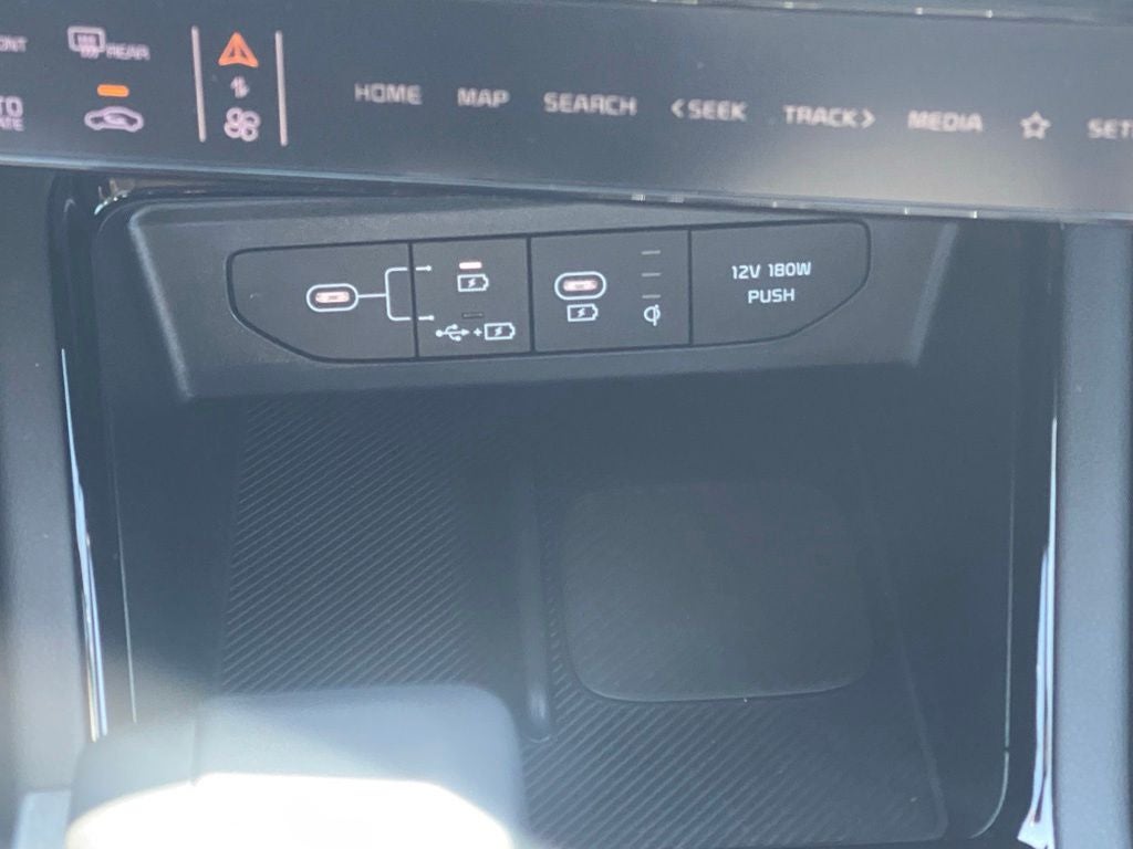 2025 Kia K5 EX