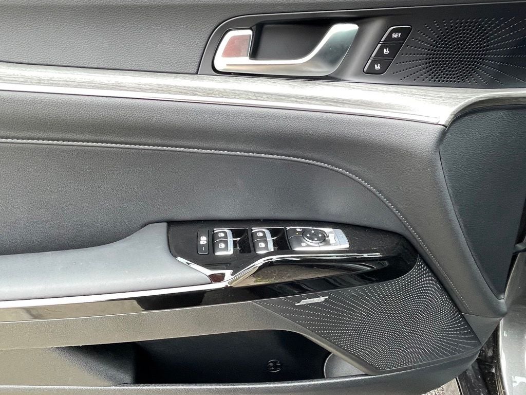2025 Kia K5 EX