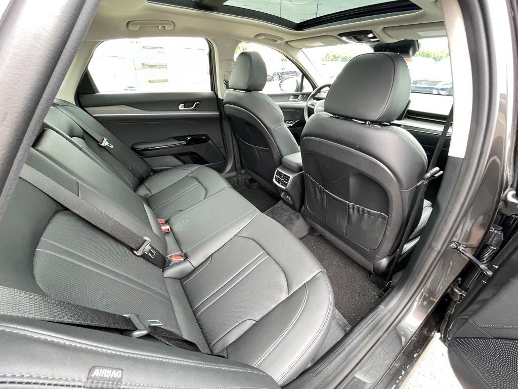 2025 Kia K5 EX