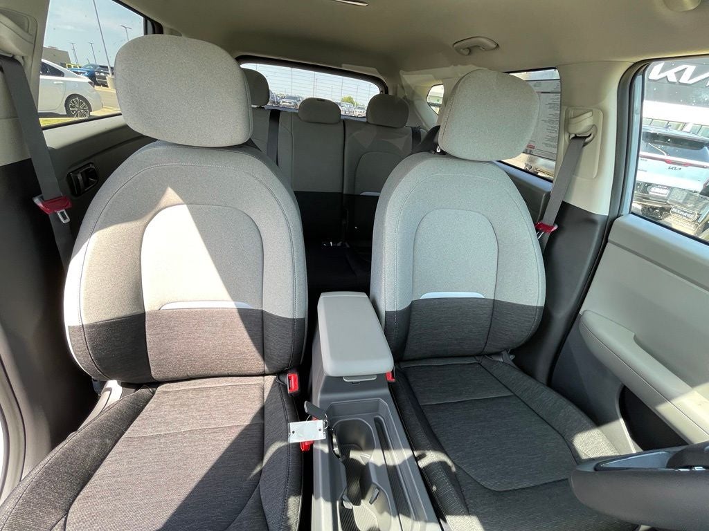 2027 Kia Seltos S