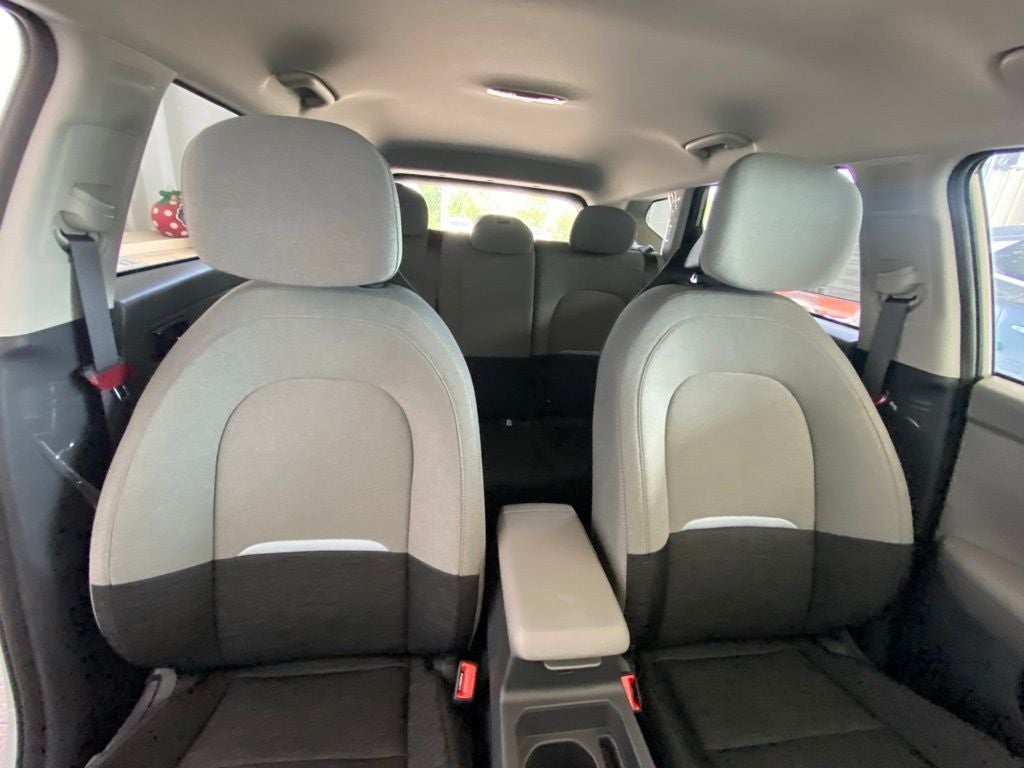 2027 Kia Seltos S